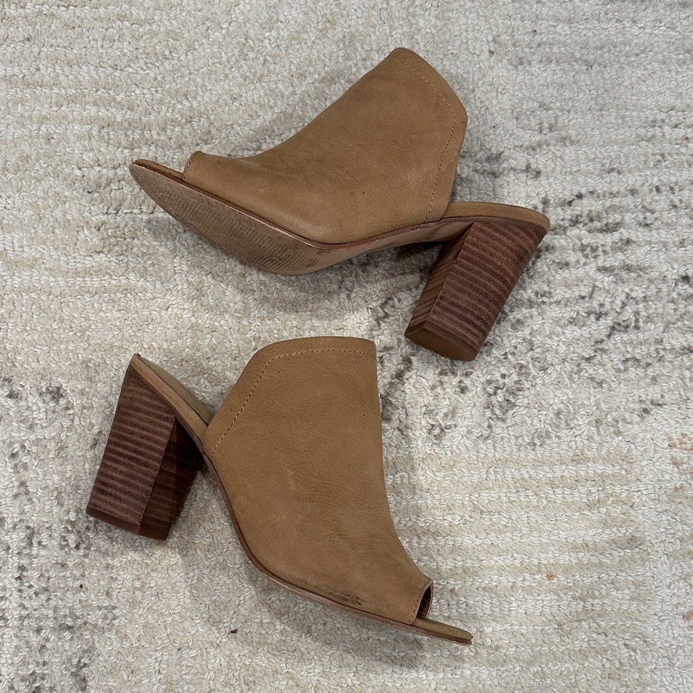 Elegant Tan Block Heel Mules